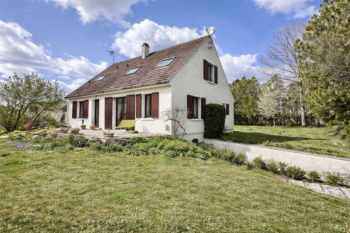 Maison à SENLIS