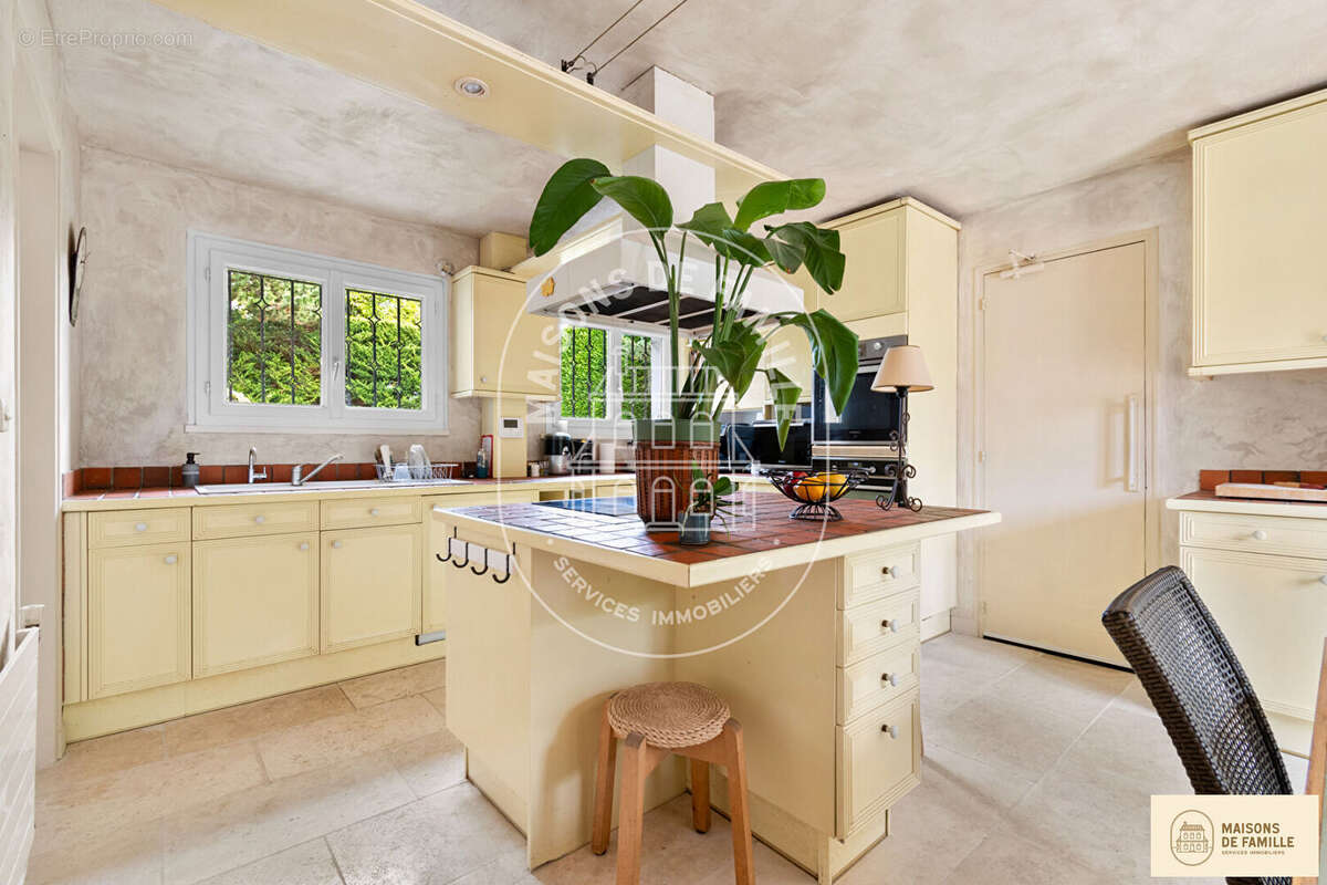 Maison à MARLY-LE-ROI