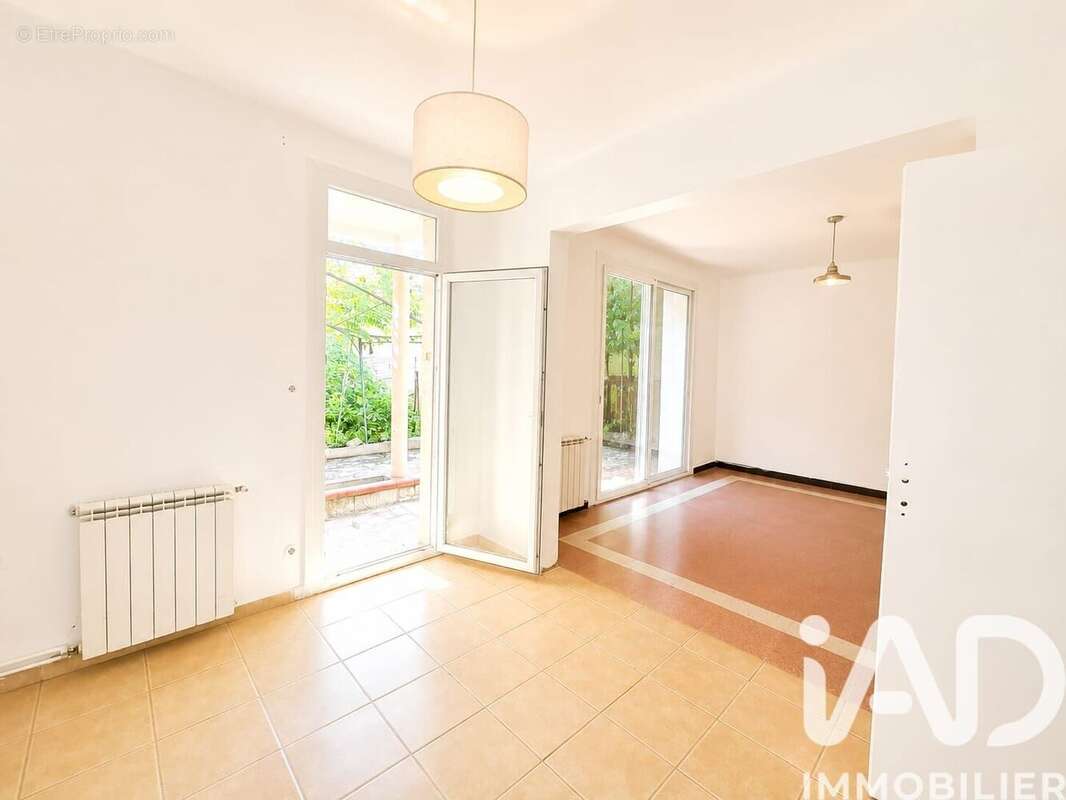 Photo 7 - Maison à NIMES