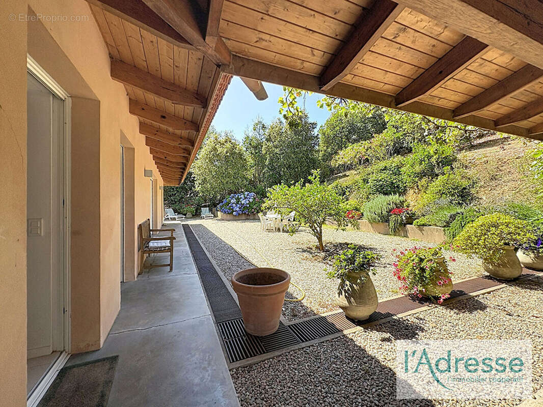 PIANA - Propriété de caractère - 195 m² - Vue exceptionnelle sur la mer - Piscine - photo 13
