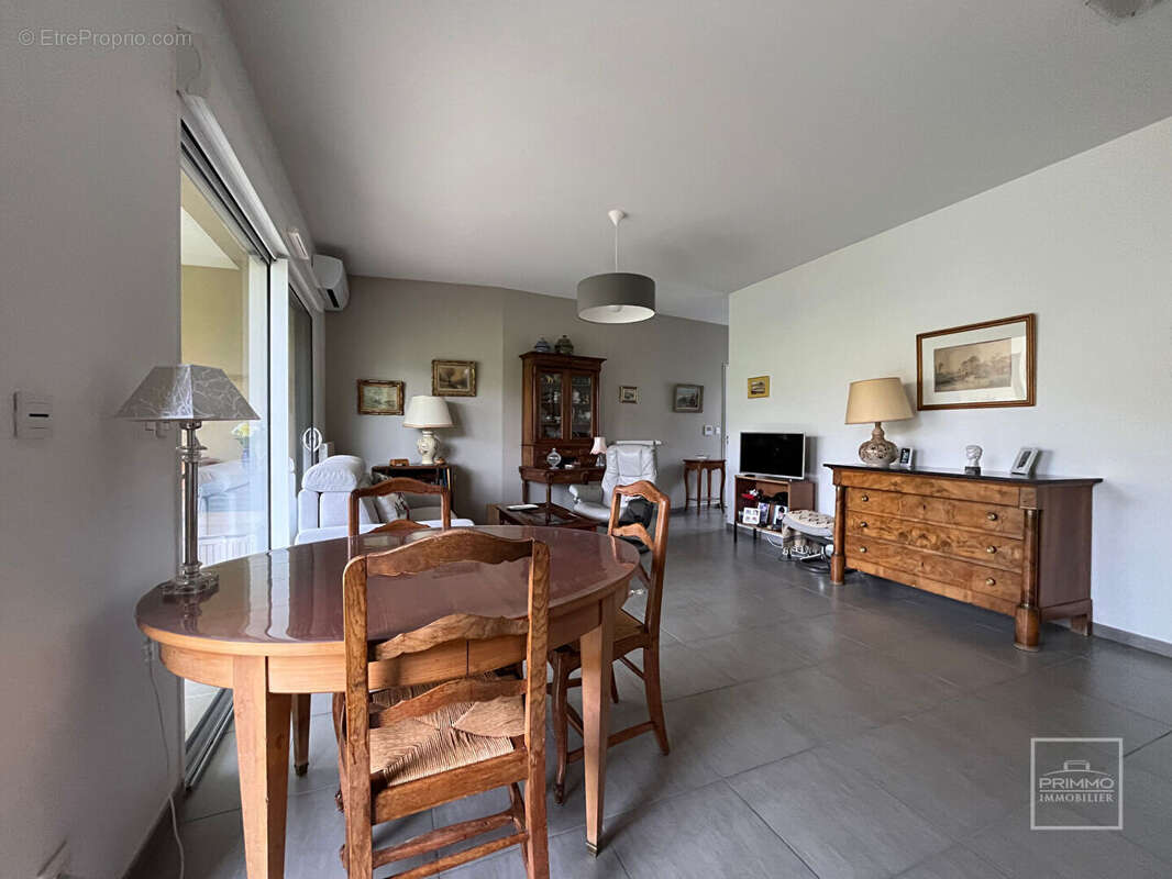 Appartement à SAINT-DIDIER-AU-MONT-D'OR