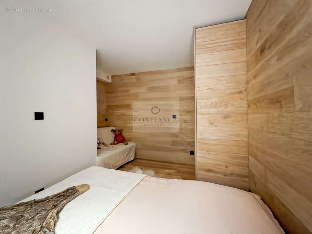 Appartement à SAINT-ETIENNE-DE-TINEE