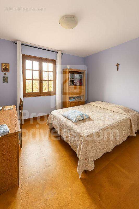 Maison à SAINTE-FOY-LES-LYON