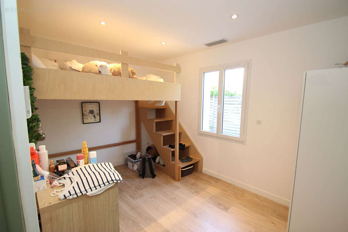 Villa entièrement climatise avec piscine - photo 6