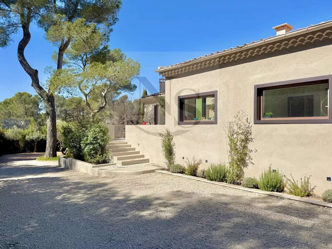 Maison à AIX-EN-PROVENCE