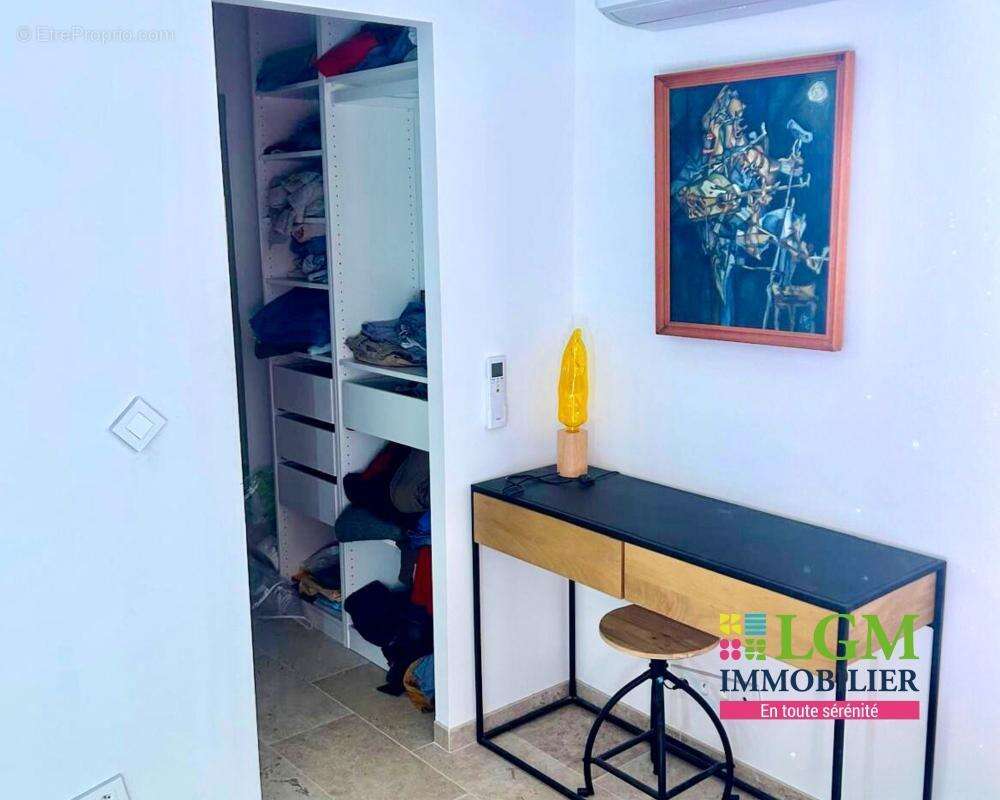 Maison à PLAN-DE-LA-TOUR