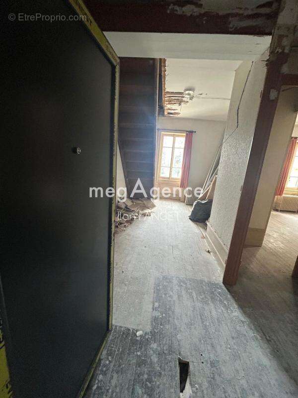 Appartement à CUZIEU