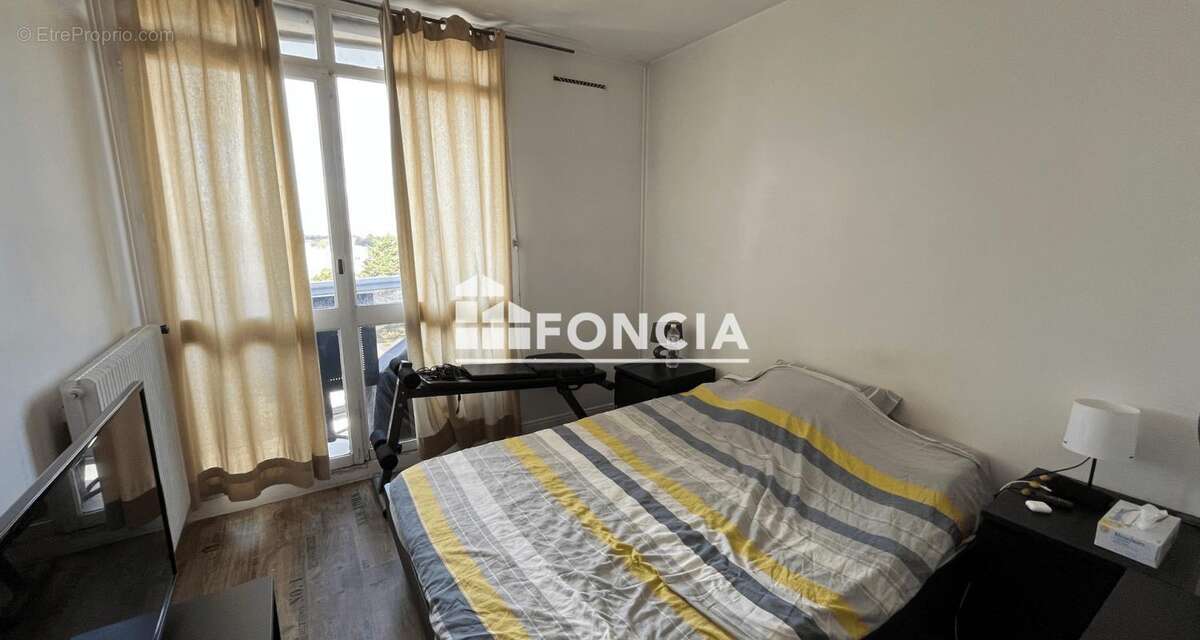 Appartement à PLAISIR
