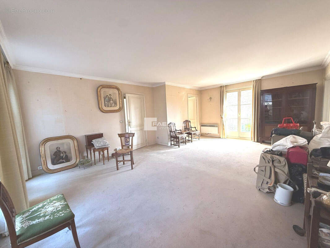 Appartement 84 m² à Lille  - photo 2