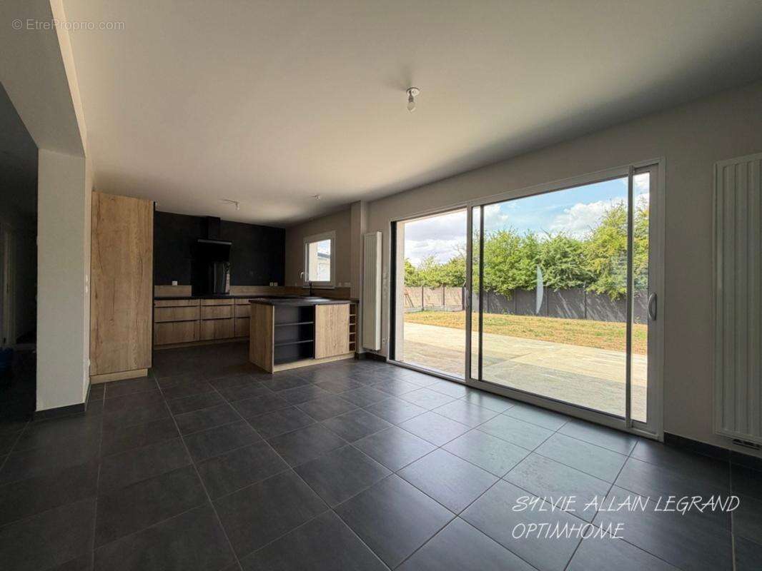 Maison à vendre 7 pièces BIACHE SAINT VAAST (62) - photo 2
