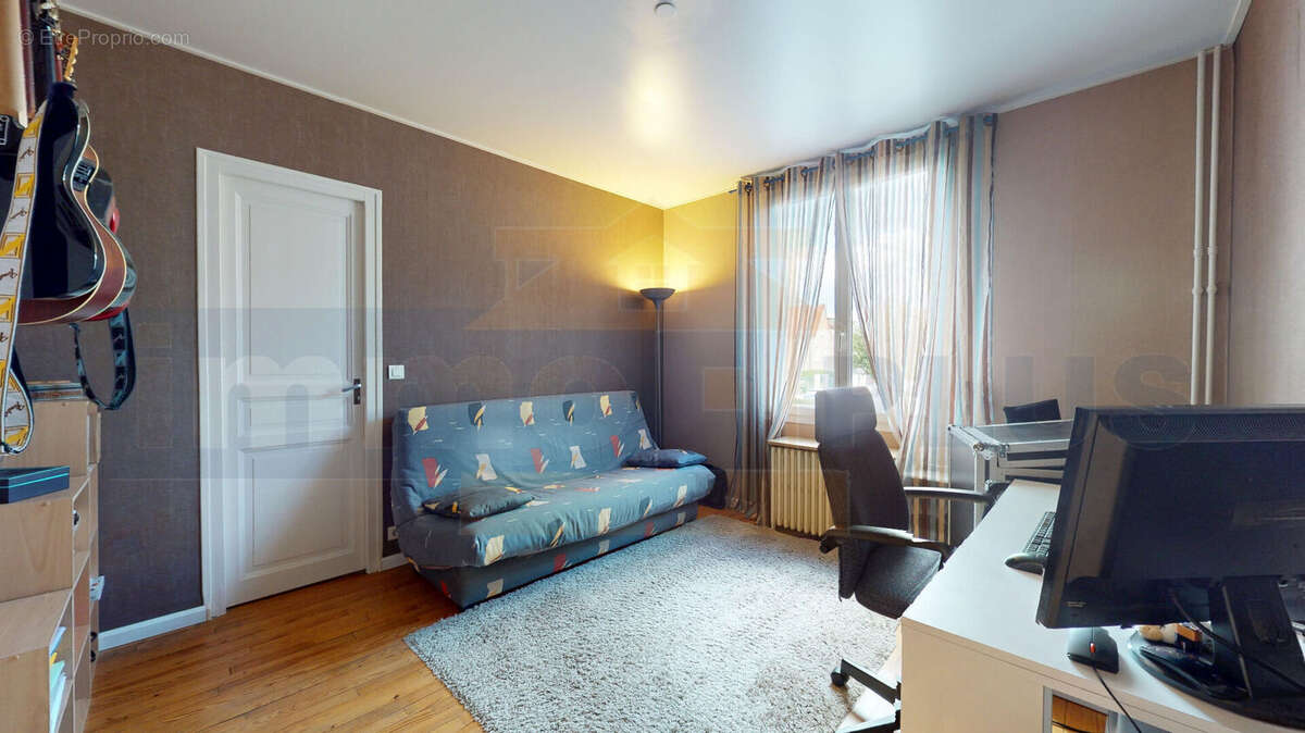 Maison à BOIS-D'ARCY