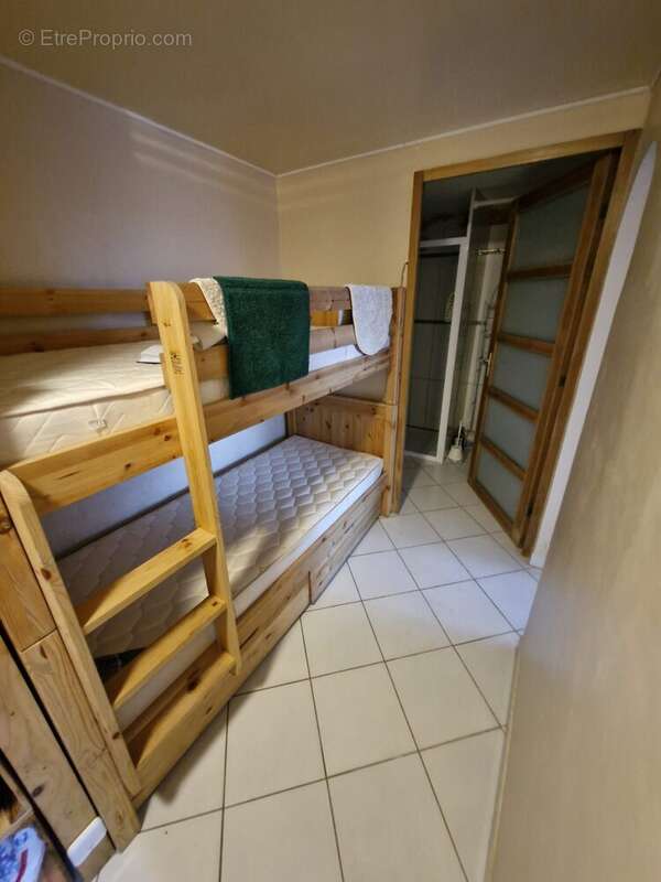 Maison à BESSE-ET-SAINT-ANASTAISE