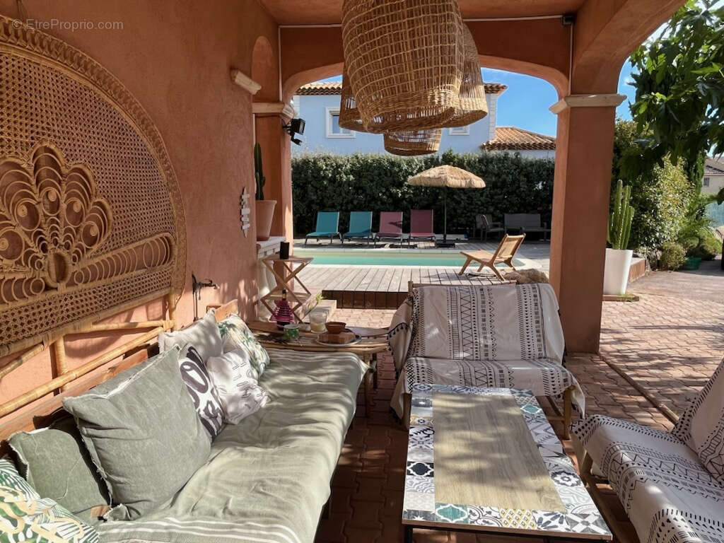 Maison à SIX-FOURS-LES-PLAGES