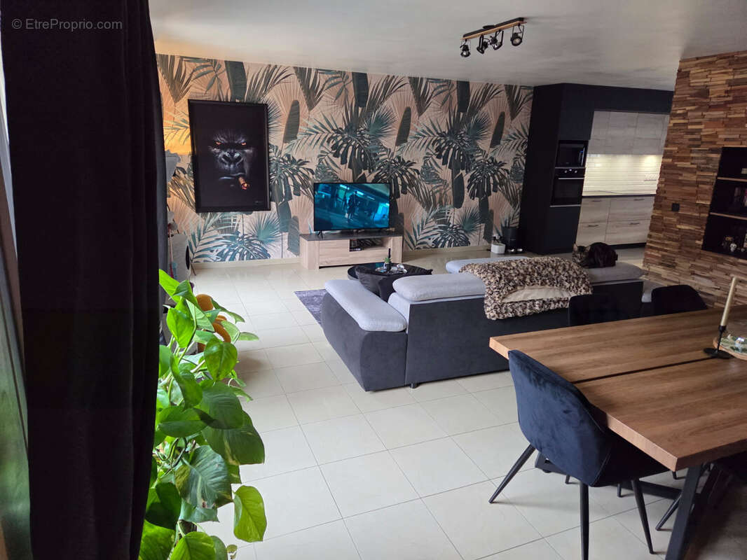 Maison à THUILLEY-AUX-GROSEILLES