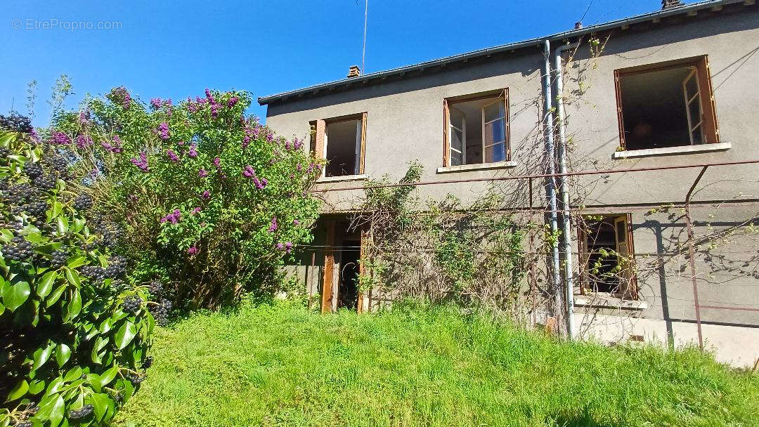 Maison bourg de Saint Civran 5 pièce(s) 95 m2 - photo 3