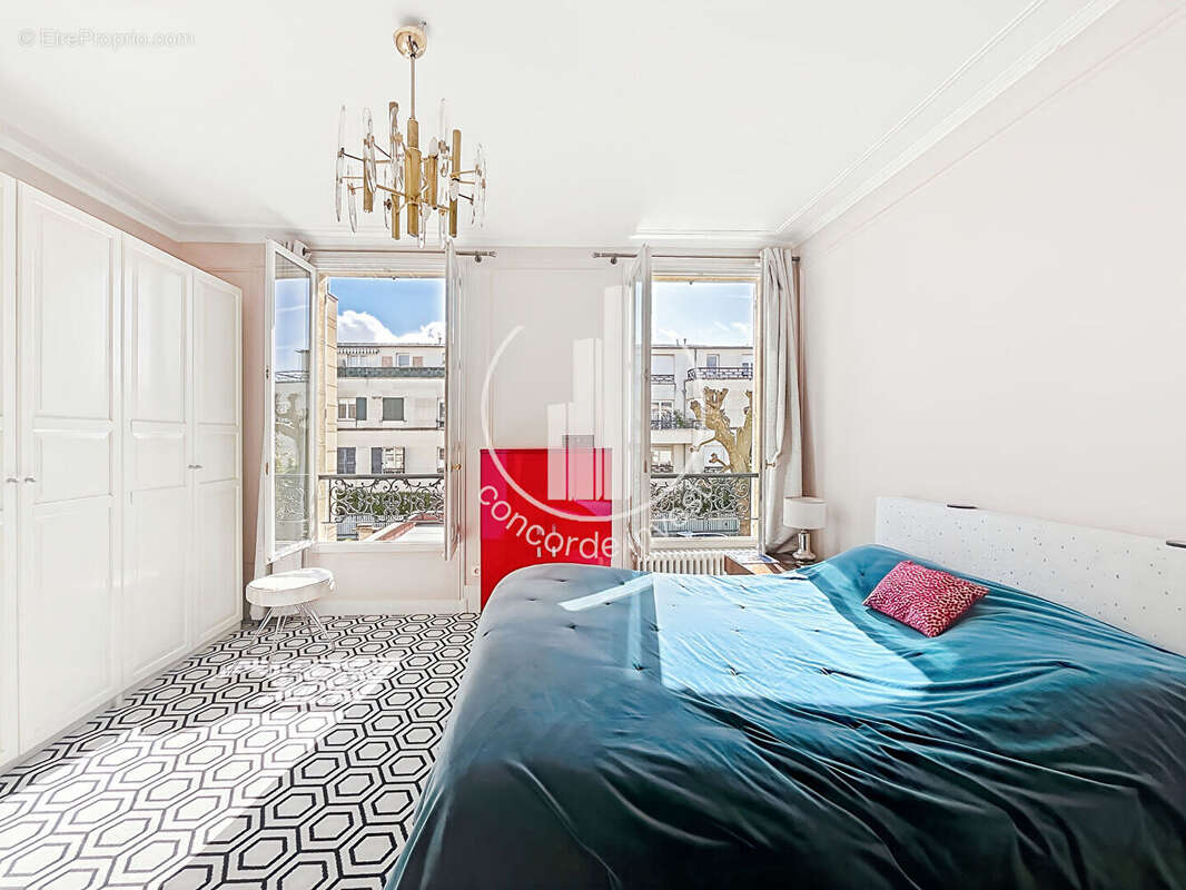 Maison à ASNIERES-SUR-SEINE