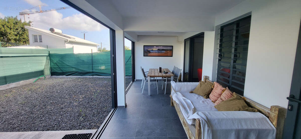 Appartement à LE MOULE