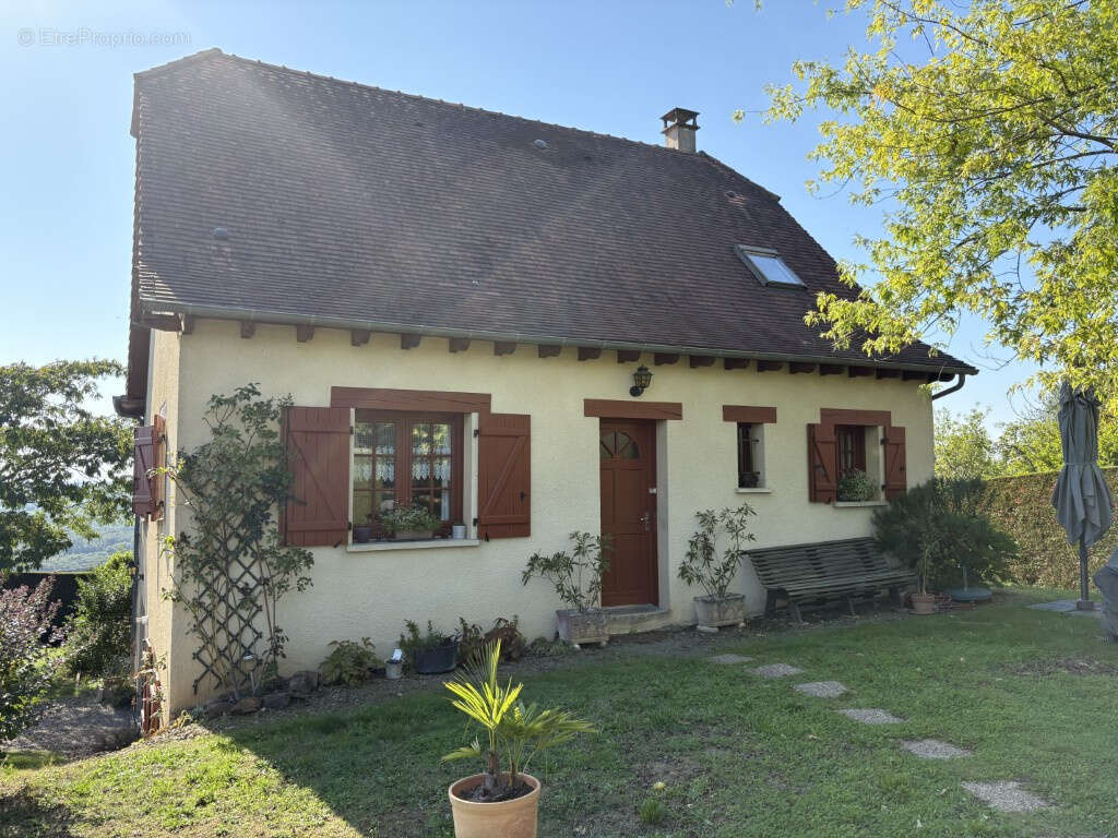 Maison à JUILLAC