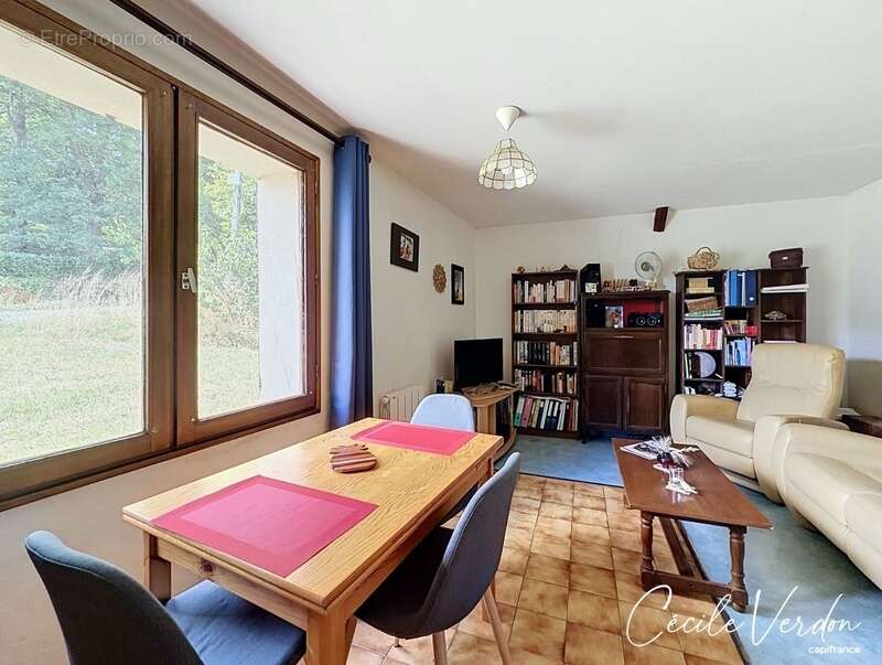 Maison à vendre 13 pièces proche de BERGERAC (24) - photo 17