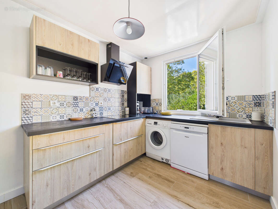 Maison à SOLLIES-TOUCAS