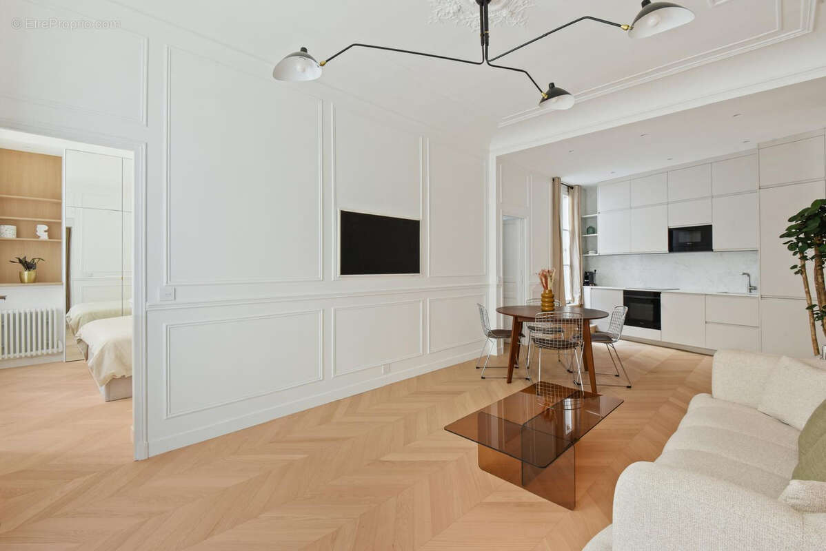 Appartement à PARIS-6E