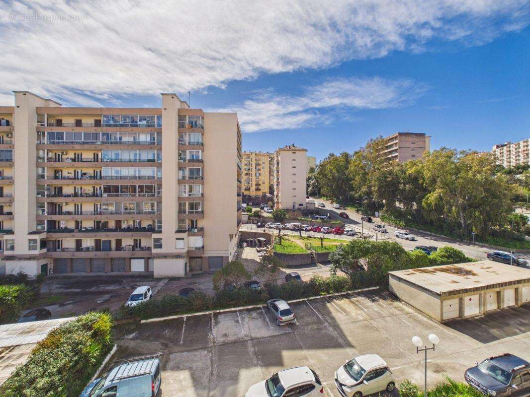 Appartement à AJACCIO