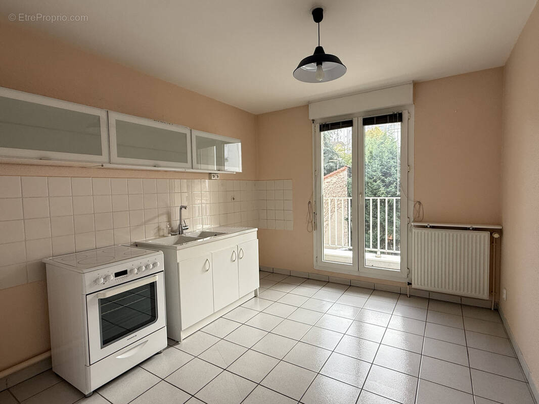 Appartement à SAINT-ETIENNE