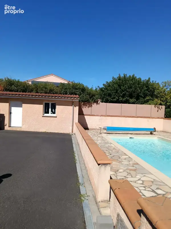 Villa  4 chambres   quasi plain-pied   piscine   véranda   double garage - photo 6