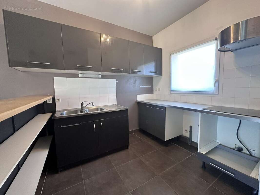 MONTPELLIER MALBOSC  Maison T4 duplex avec jardin plein sud, garage et stationnement - photo 5