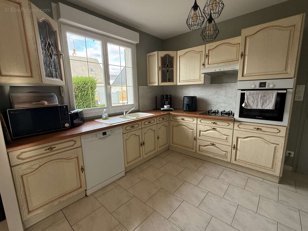 Maison à SABLE-SUR-SARTHE