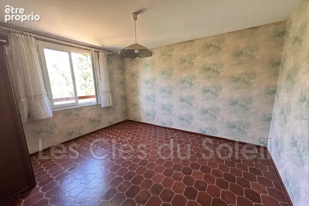 Maison 104 m² à Toulon  - photo 6