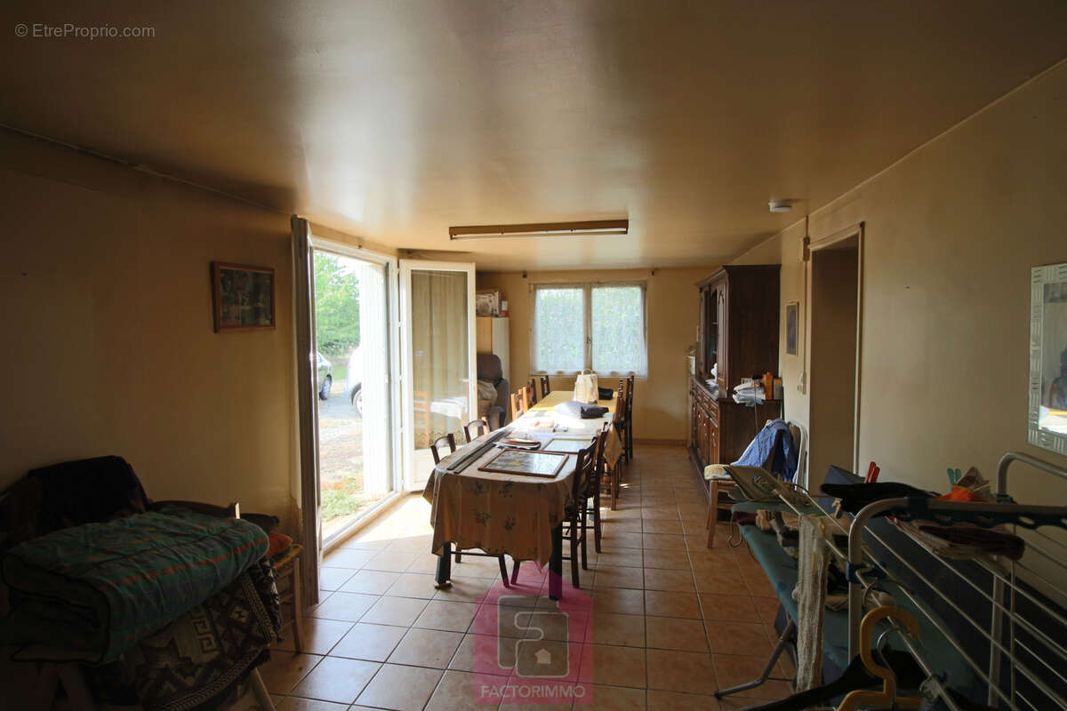 Maison à PUY-L'EVEQUE