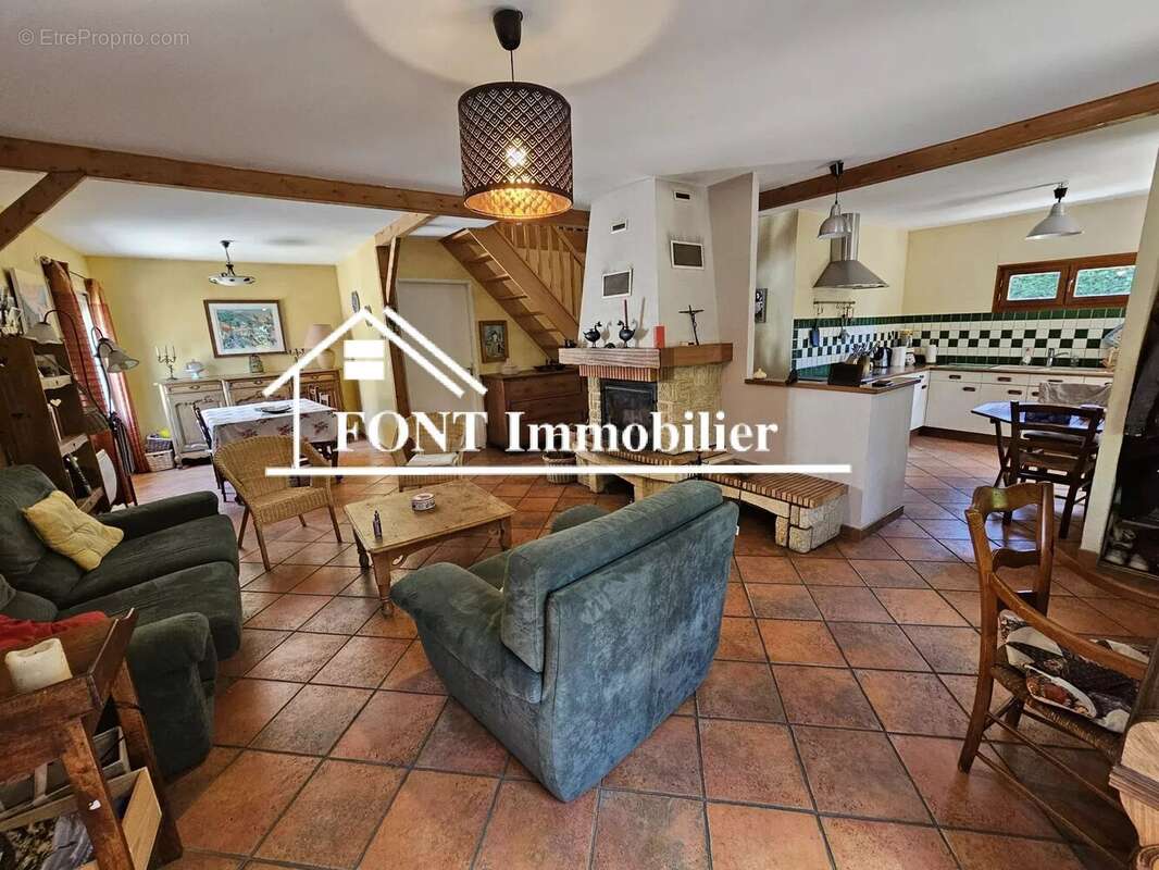Lorette,  maison  sur grand terrain plat - photo 4