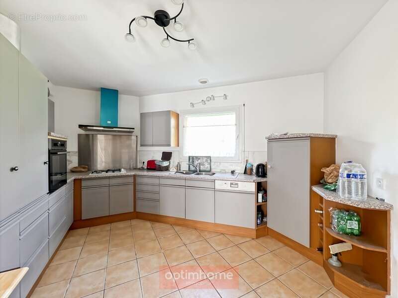 Maison familiale 186 m² – Vie de plain-pied – 20 min de Rennes - photo 3