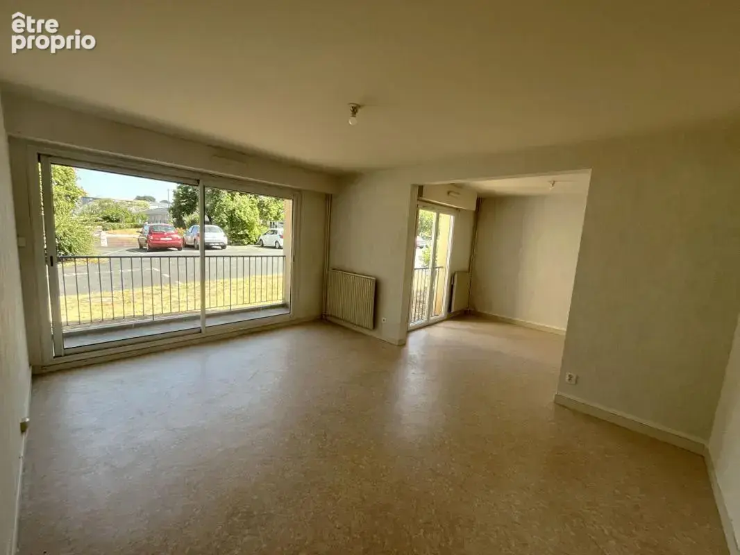 Appartement à SEGRE