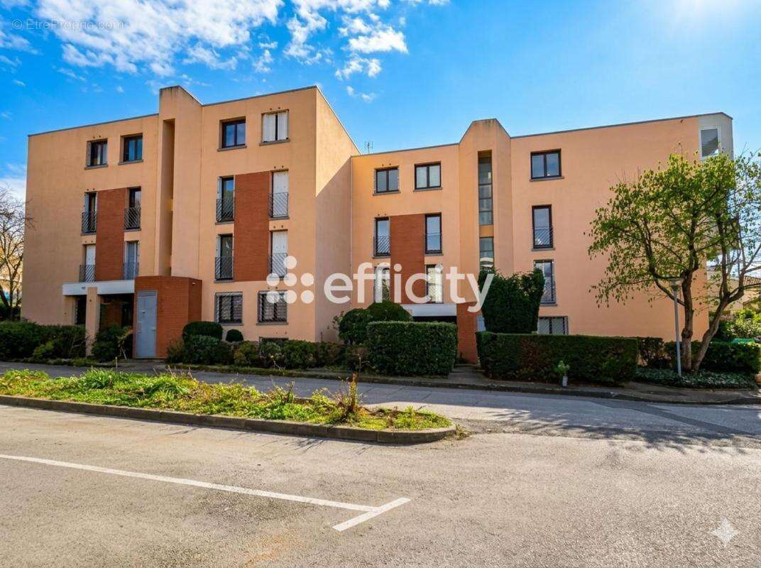 Appartement à MARSEILLE-9E