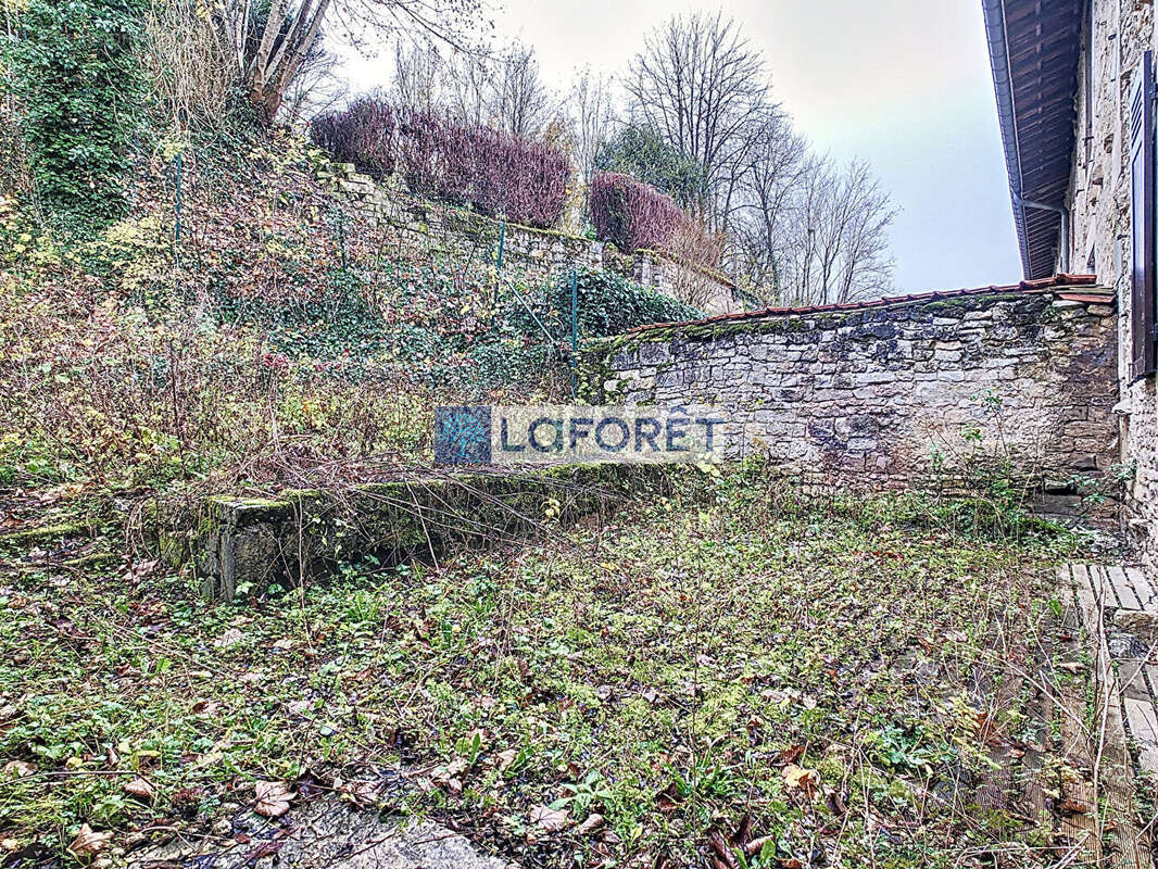 Maison à THONNANCE-LES-JOINVILLE