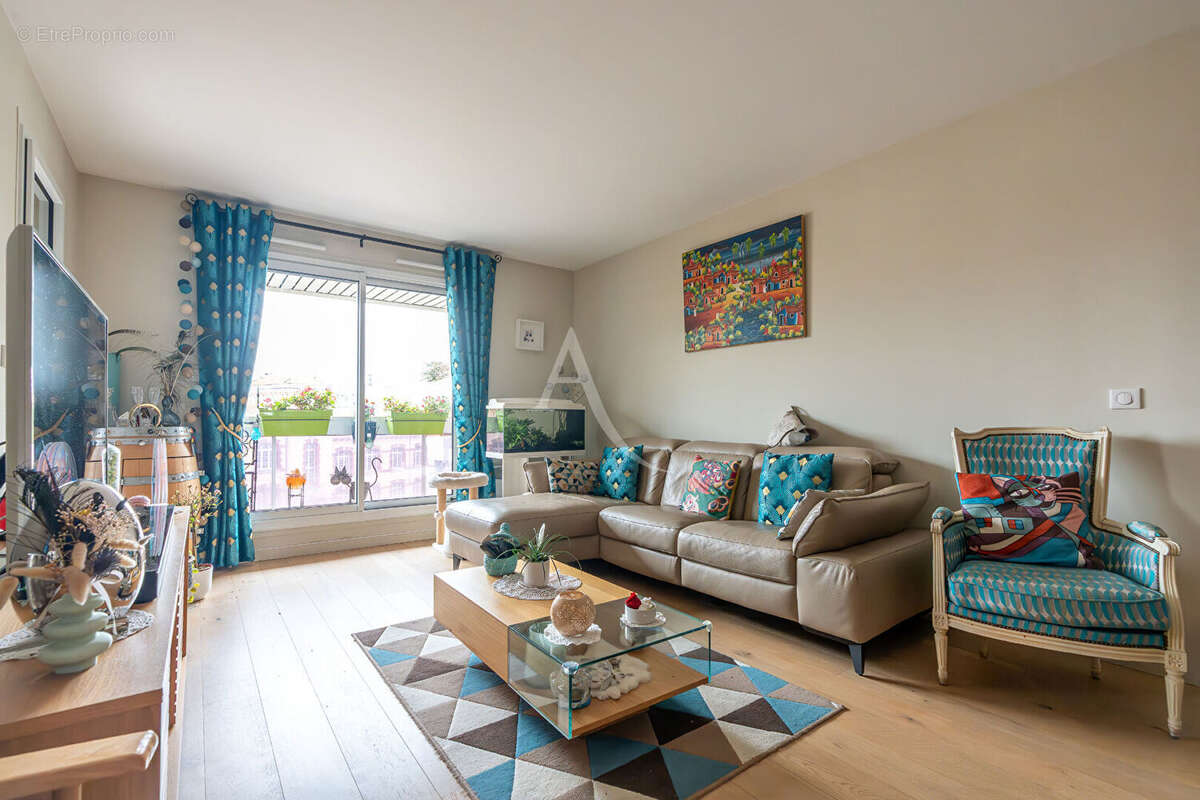 Appartement à PARIS-12E