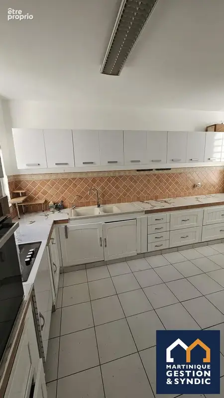 Appartement 112 m² à Fort-De-France  - photo 4