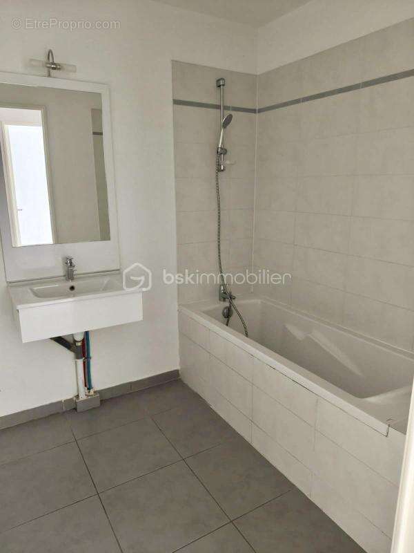 Appartement T2 45 m² avec jardin, terrasse et parking - photo 3