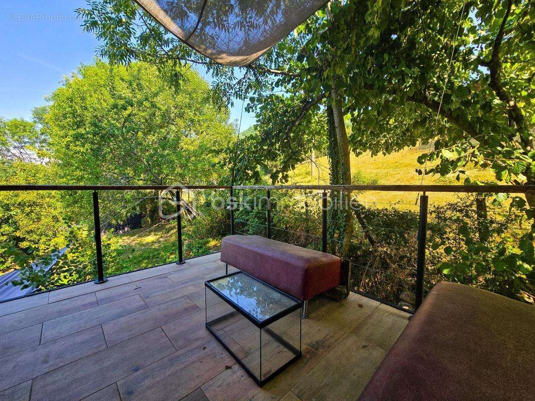 Maison de village rénovée - Le Cholet - 150 m² utile - 5 chambres - Bureau - Jardin - Cave de 40 m - photo 12