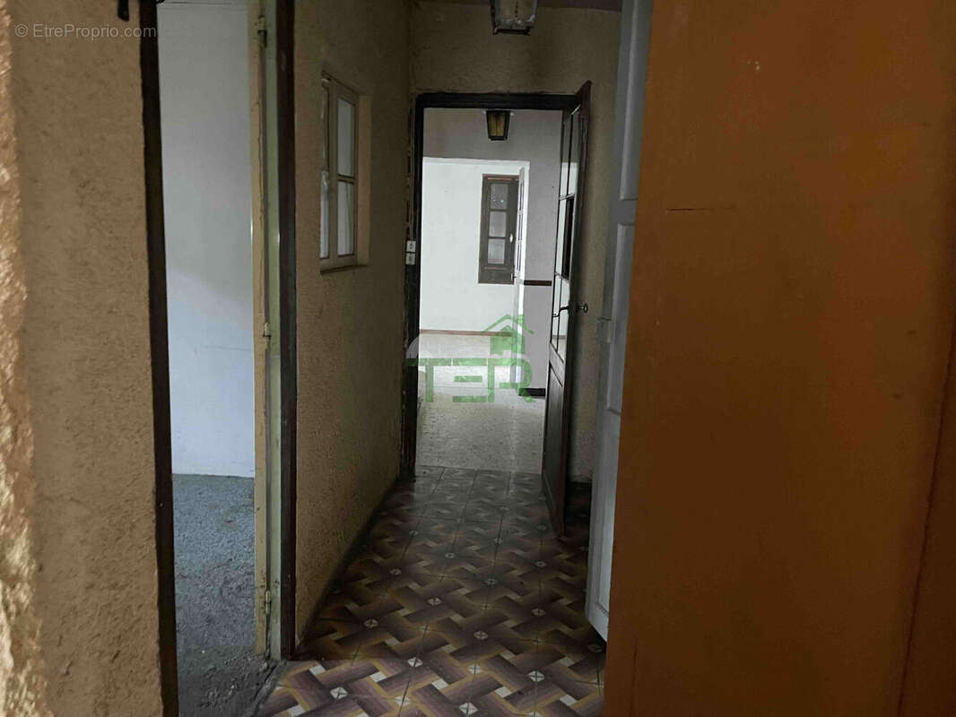 Maison à SERVIAN