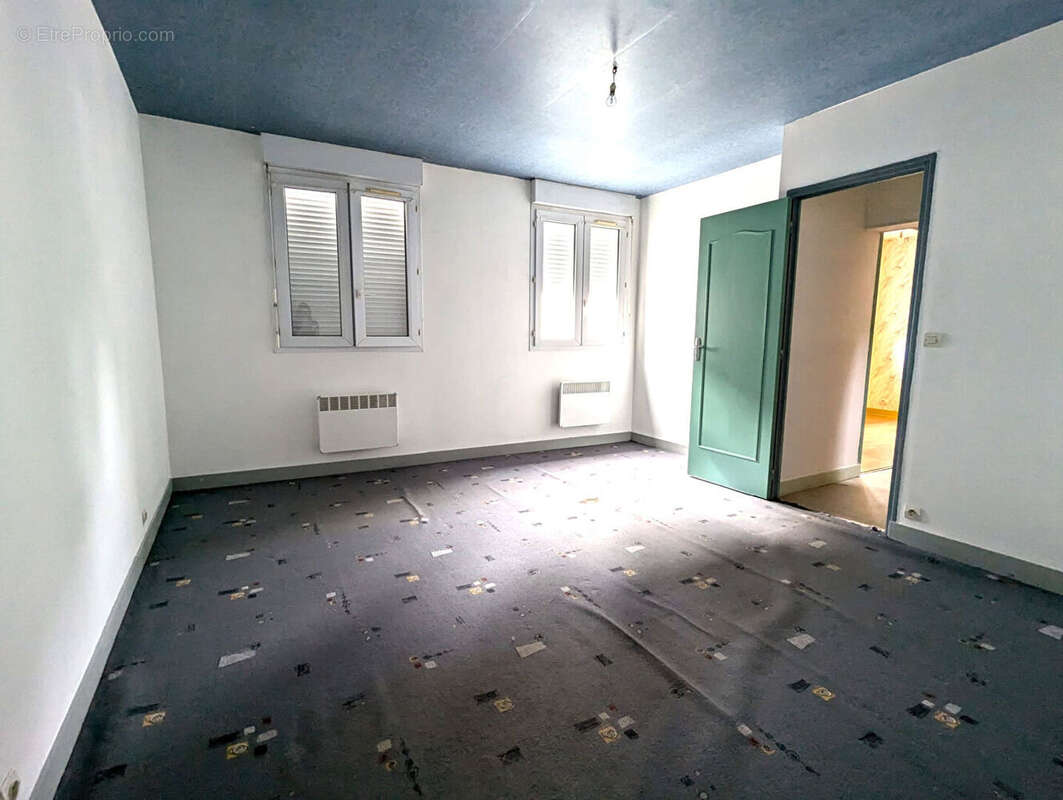 Maison à CHATEAU-RENAULT