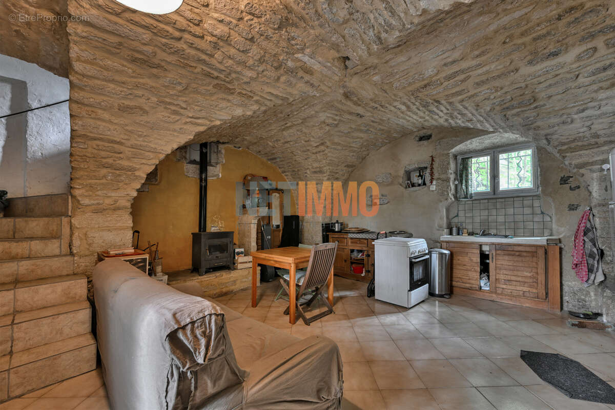 Maison de village T3 au coeur du village - photo 3