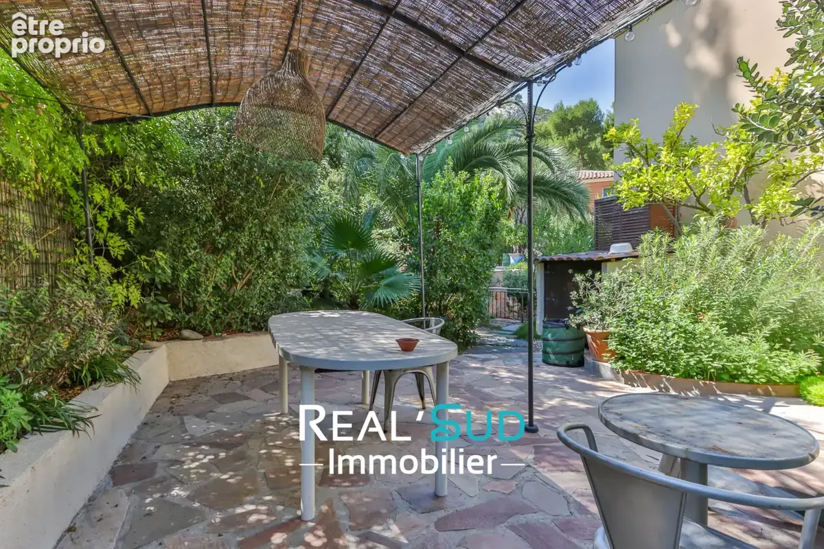Sormiou, belle maison 5 pièces rénovée - photo 17