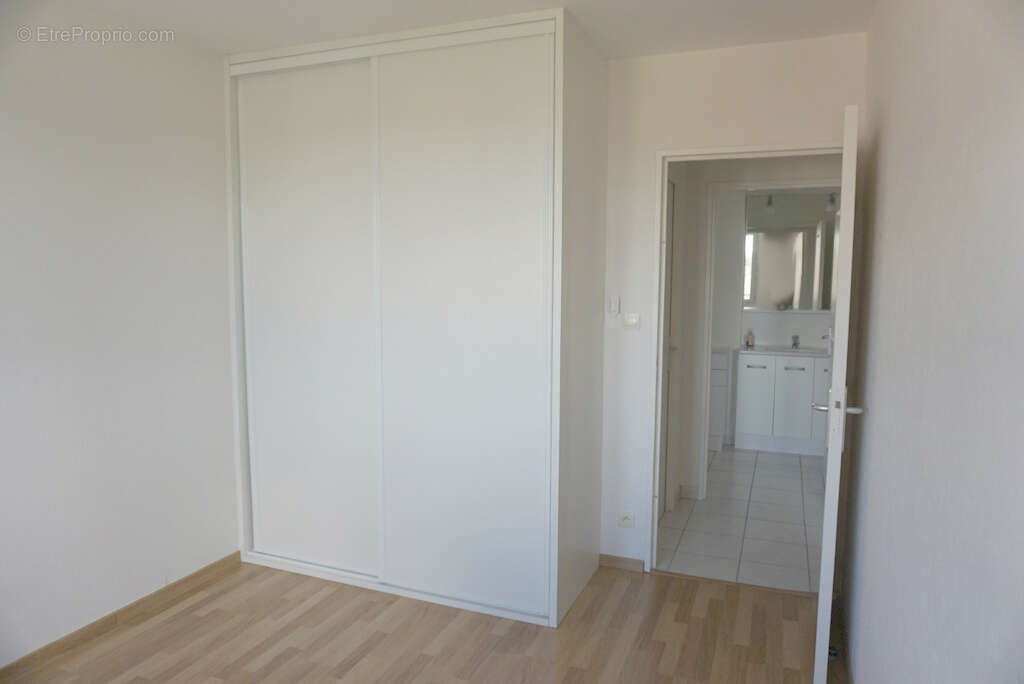 Rare - Très bel appartement F3 de 92 m2 au centre de Paray le Monial - photo 5
