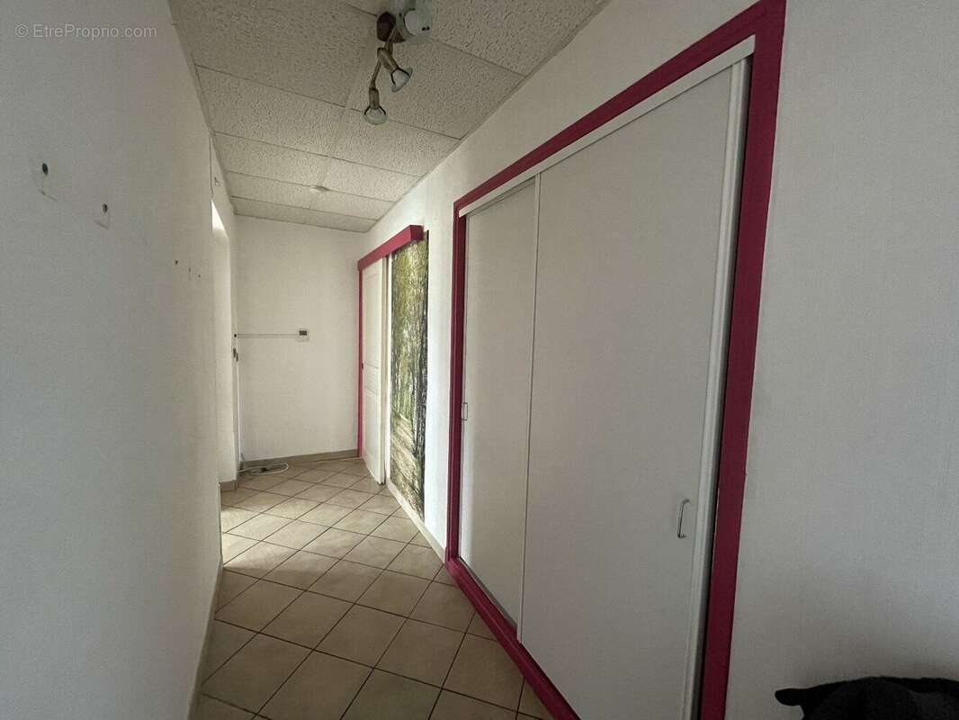 Appartement- Balcon- Parking - photo 6