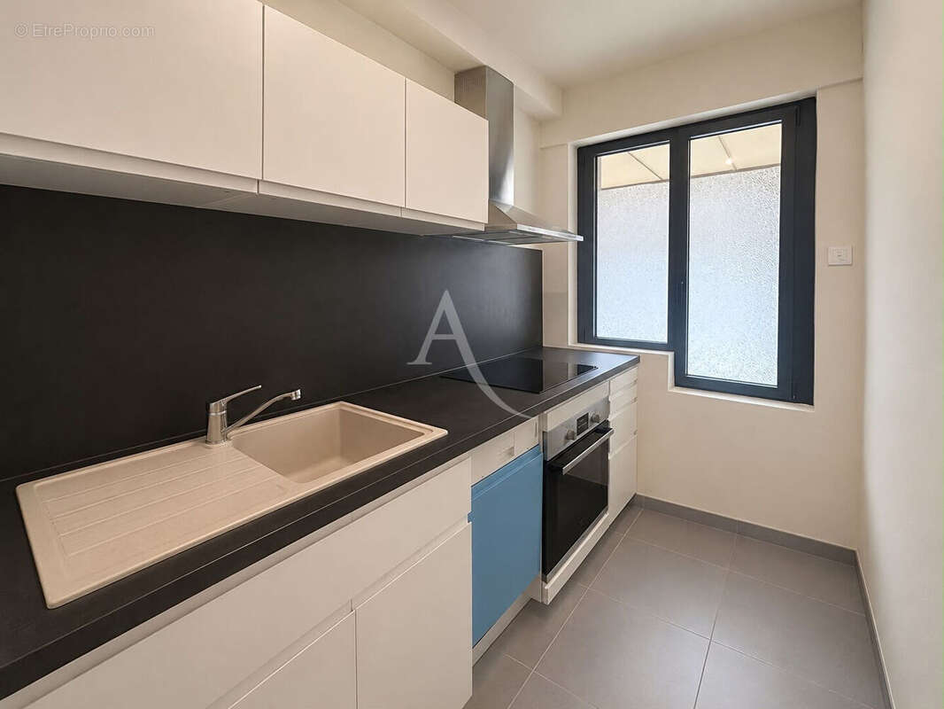 Appartement type 2 au rez de chaussee avec garage et cave - photo 3