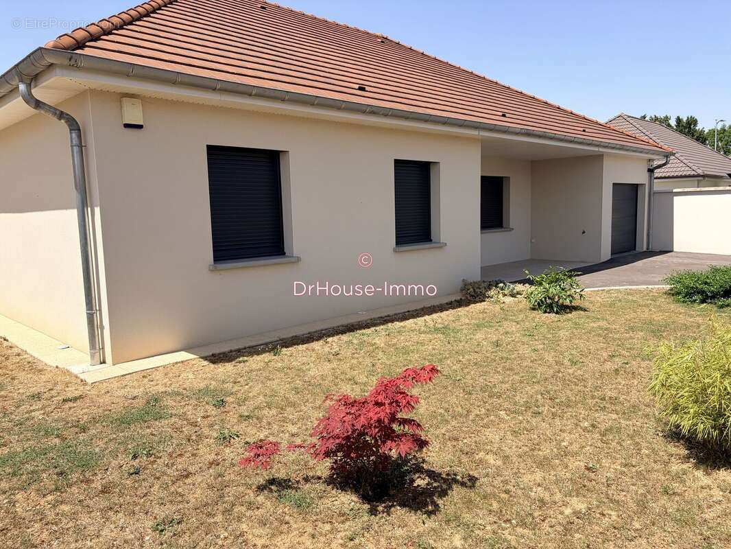 Maison 140 m² à Breviandes  - photo 8