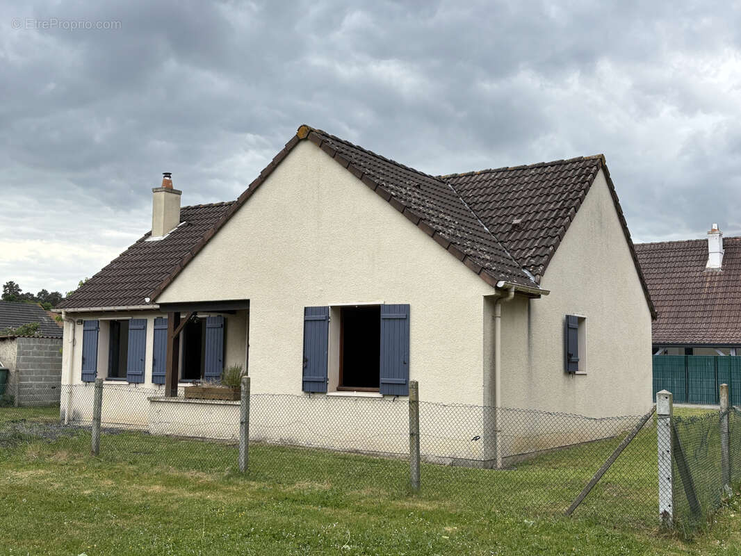 Maison à PONT-DE-L&#039;ARCHE